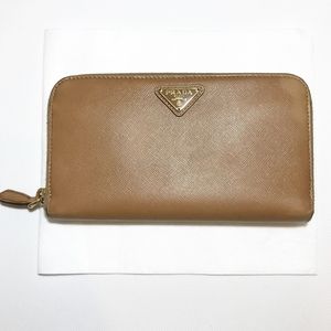 Preowned Prada Zip Wallet
